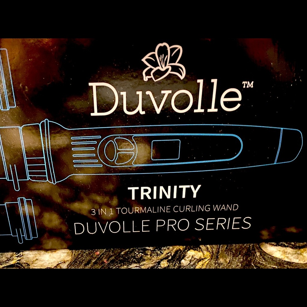 3 in 1 Duvolle Trinity Tourmaline curling wand 💇‍♀️